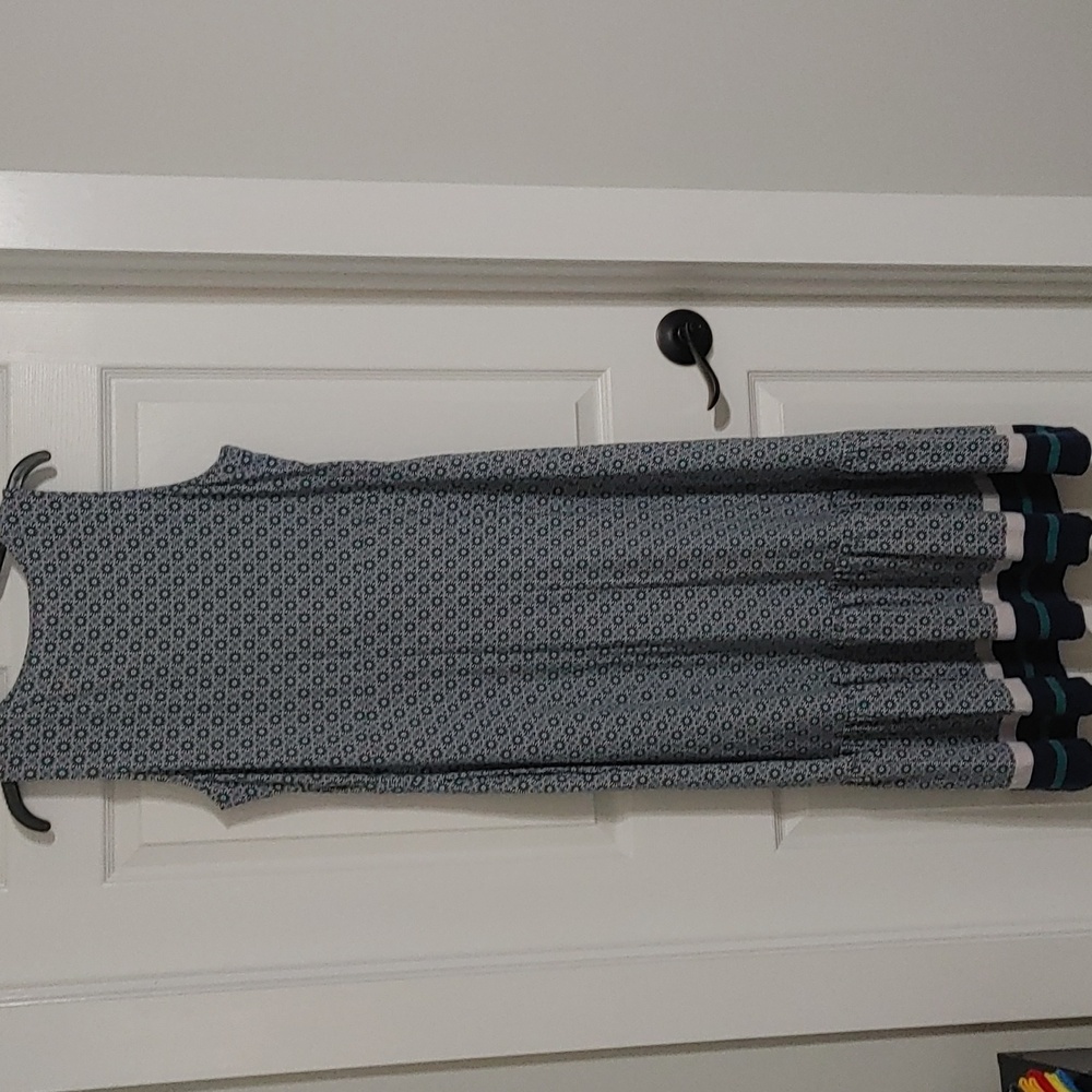 Lands' End Blue Patterned Sleeveless Maxi Dress with Tiered Hem & Pockets Sz LP - Picture 6 of 7